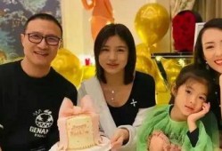 娱乐圈爆料精彩瞬间小说,娱乐圈爆料瞬间，揭秘明星幕后故事