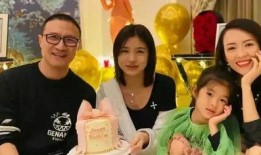 娱乐圈爆料精彩瞬间小说,娱乐圈爆料瞬间，揭秘明星幕后故事